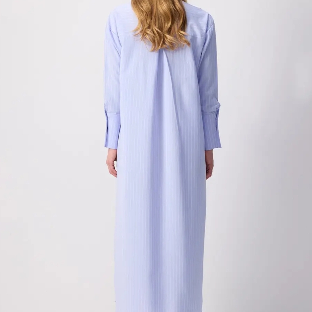 NWT Touche Embroidered Shirt Dress